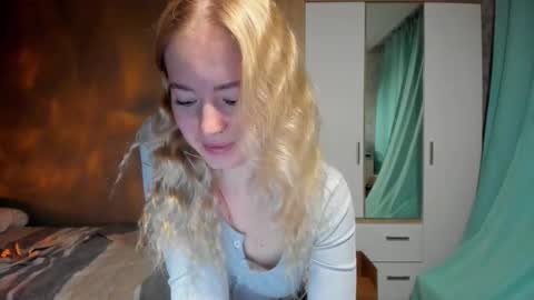 fansly - yourbestbaby online show from 01.17.26