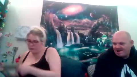 Snapshot of eandr6446 chatting on 11.30.25 eandr6446 online show from 11.30.25