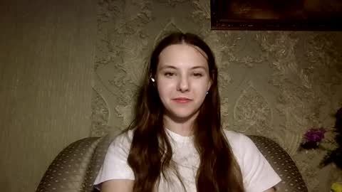 Yuni online show from 04.06.26