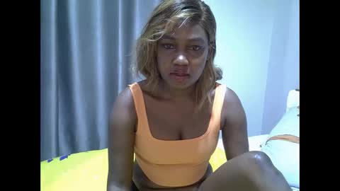 Snapshot of east_queen chatting on 10.26.25 east_queen online show from 10.26.25