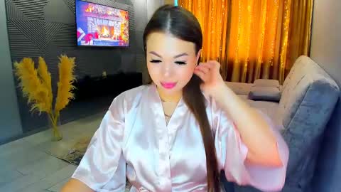 easternbeautyy online show from 12.16.24