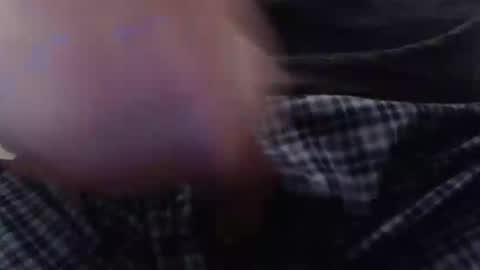 Snapshot of eat_a_peach2 chatting on 10.27.25 eat_a_peach2 online show from 10.27.25