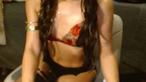 Snapshot of eatme_six9 chatting on 11.20.25 Six online show from 11.20.25