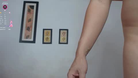 Laraand Drake online show from 12.20.24