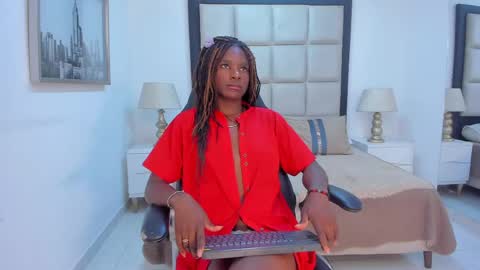 ebonnyshantall online show from 05.25.26