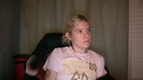 Snapshot of ebony8ivory chatting on 11.11.25 americnbarbie online show from 11.11.25