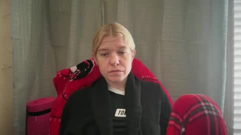 Snapshot of ebony8ivory chatting on 11.29.25 americnbarbie online show from 11.29.25