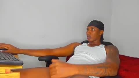 Snapshot of ebony_brandons chatting on 03.02.25 Brandon online show from 03.02.25