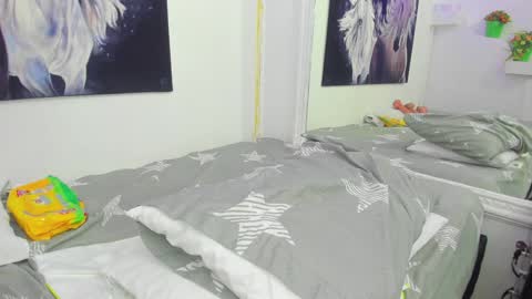 Snapshot of ebony_katterin chatting on 01.08.25 ebony_katterin online show from 01.08.25