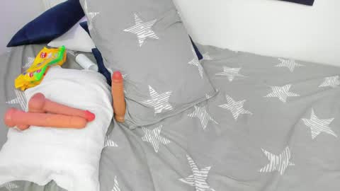 Snapshot of ebony_katterin chatting on 01.09.25 ebony_katterin online show from 01.09.25