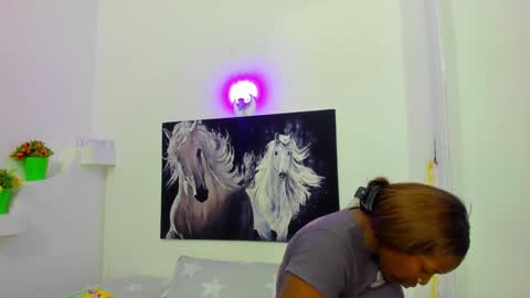 Snapshot of ebony_katterin chatting on 01.14.25 ebony_katterin online show from 01.14.25