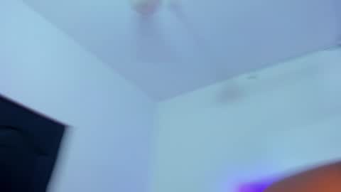 Snapshot of ebony_katterin chatting on 01.18.25 ebony_katterin online show from 01.18.25