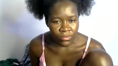 ebony_lynne online show from 05.06.26