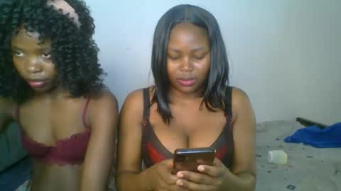 ebony_meeky online show from 10.19.25