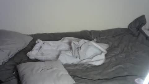 ebony merry online show from 11.27.25