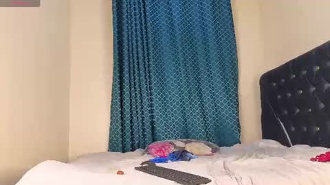 Snapshot of ebony_remy chatting on 06.28.26 ebony_remy online show from 06.28.26