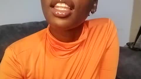 Ebony Melanie online show from 03.06.25