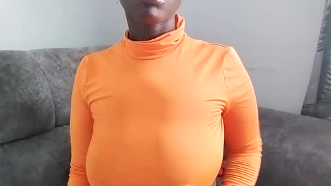 Ebony Melanie online show from 03.12.25