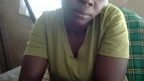 Snapshot of ebonychery chatting on 06.20.26 ebonychery online show from 06.20.26