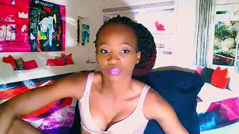 Snapshot of ebonycreamy69 chatting on 12.11.24 Nova online show from 12.11.24