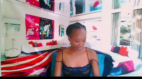 Snapshot of ebonycreamy69 chatting on 12.20.24 Nova online show from 12.20.24