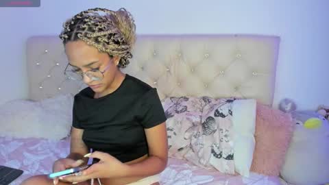 Snapshot of ebonygoddes03 chatting on 02.28.26 Queen Ebony online show from 02.28.26