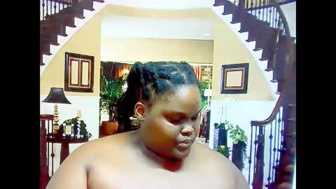 ebonyhotbuns4u2luv online show from 02.18.25