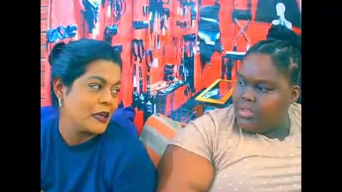 ebonyhotbuns4u2luv online show from 11.06.25