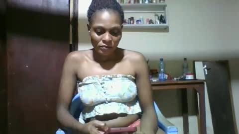 Snapshot of ebonyqueen4 chatting on 05.14.26 JACKLINE online show from 05.14.26
