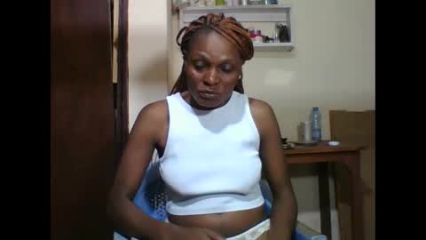 Snapshot of ebonyqueen4 chatting on 06.01.26 JACKLINE online show from 06.01.26