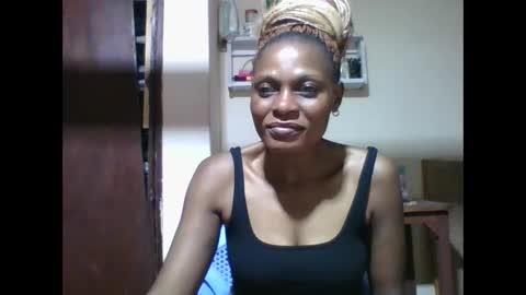 Snapshot of ebonyqueen4 chatting on 06.09.26 JACKLINE online show from 06.09.26