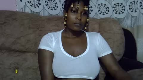 Snapshot of ebonysk chatting on 05.07.26 pretty online show from 05.07.26