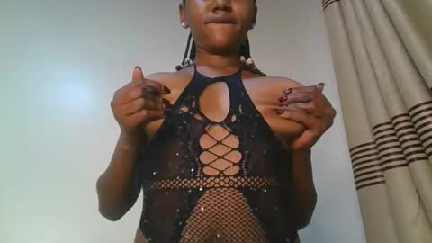 Snapshot of ebonyslut09 chatting on 04.23.26 ebonyslut09 online show from 04.23.26