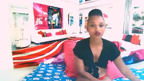 Snapshot of ebonystarlite1 chatting on 02.17.25 Candy online show from 02.17.25