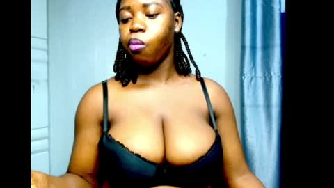 Snapshot of ebonyx_dripqueen chatting on 06.27.26 Loveth online show from 06.27.26