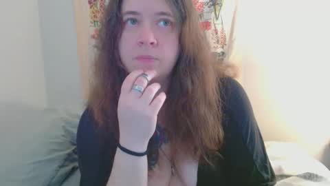 Weird Echo online show from 04.22.26