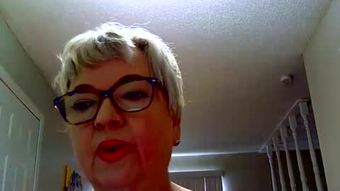 Snapshot of eclecticblue chatting on 12.14.25 eclecticblue online show from 12.14.25