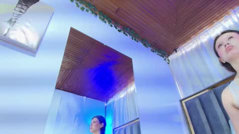 Snapshot of eda_bonne chatting on 11.25.25 Edda online show from 11.25.25