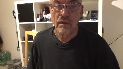 Snapshot of eddelmar chatting on 12.29.24 eddelmar online show from 12.29.24