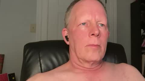 Snapshot of eddygl1968 chatting on 01.13.26 Eddy online show from 01.13.26