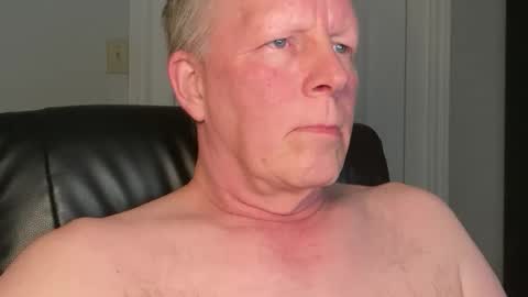 Snapshot of eddygl1968 chatting on 02.04.26 Eddy online show from 02.04.26