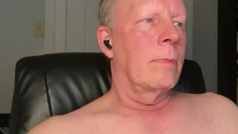 Snapshot of eddygl1968 chatting on 02.06.26 Eddy online show from 02.06.26