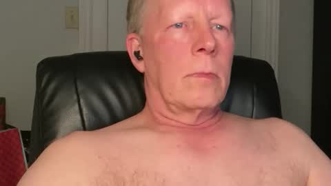 Snapshot of eddygl1968 chatting on 02.11.26 Eddy online show from 02.11.26