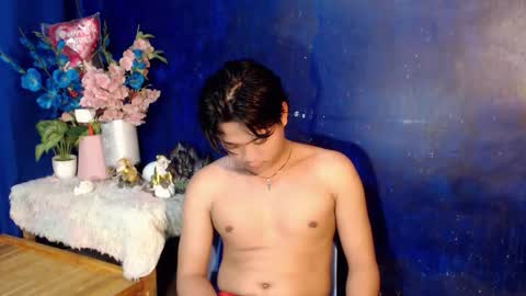 edelcum_xx online show from 11.30.25