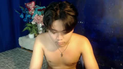 edelcum_xx online show from 12.23.25