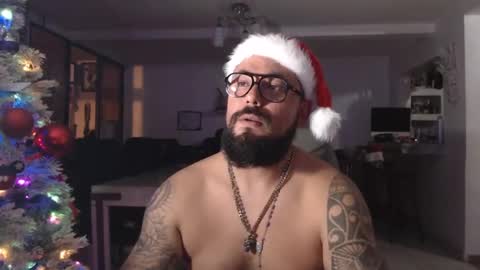 Snapshot of edgarram83 chatting on 12.26.24 edgarram83 online show from 12.26.24