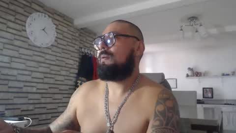 Snapshot of edgarram83 chatting on 09.29.25 edgarram83 online show from 09.29.25