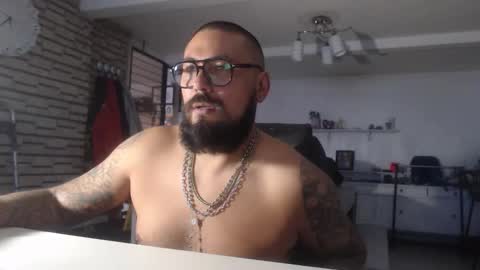 Snapshot of edgarram83 chatting on 11.13.25 edgarram83 online show from 11.13.25