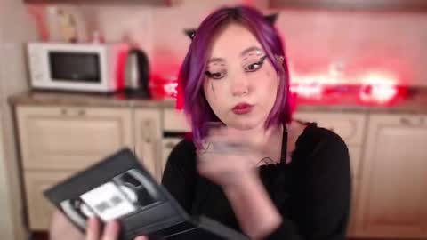 fickle demon made of clumps of matter online show from 03.02.25