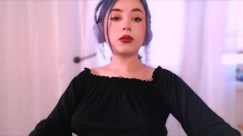 fickle demon made of clumps of matter online show from 10.08.25